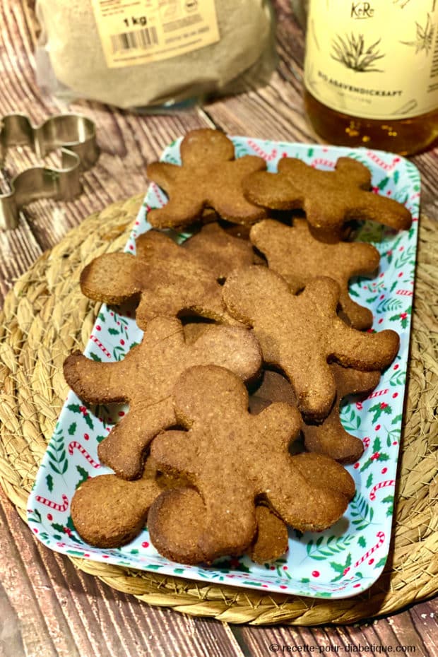 Recette Bonshommes de Noël aux épices - La cuisine familiale : Un plat, Une  recette