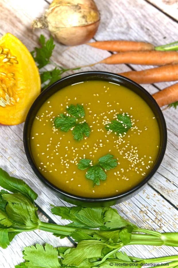 Velouté de légumes avec leurs feuilles